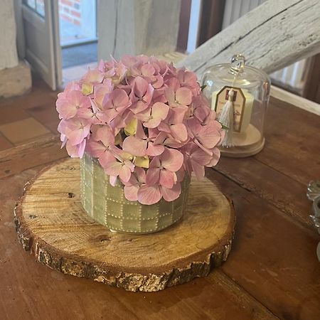 Oh ! Fleurs Des Champs Bed & Breakfast Chaumont-sur-Tharonne Luaran gambar